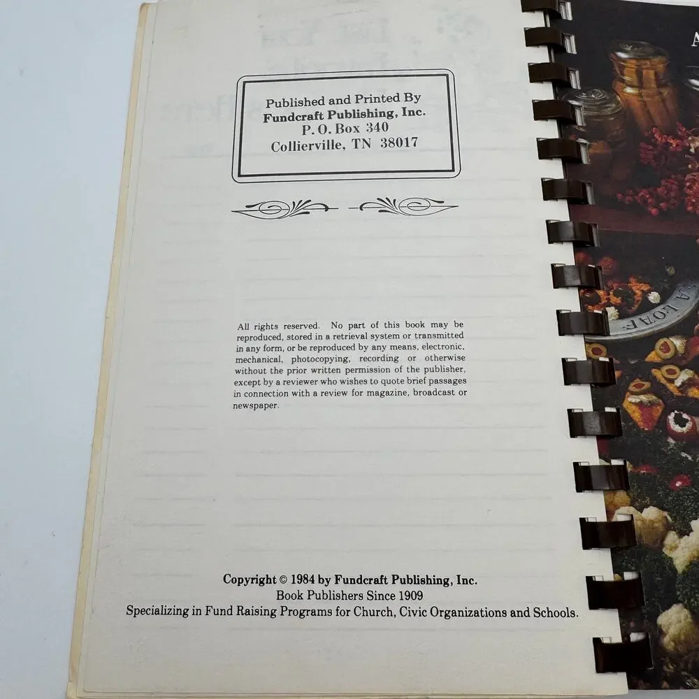 Vintage United Methodist Woman Church Cookbook Galena IL 1984 Midwest Recipes